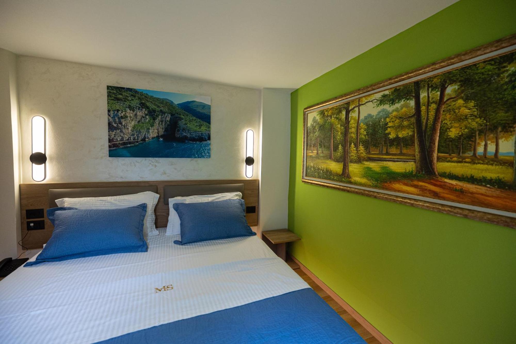 Mustafa Suites Vlorë Habitación foto